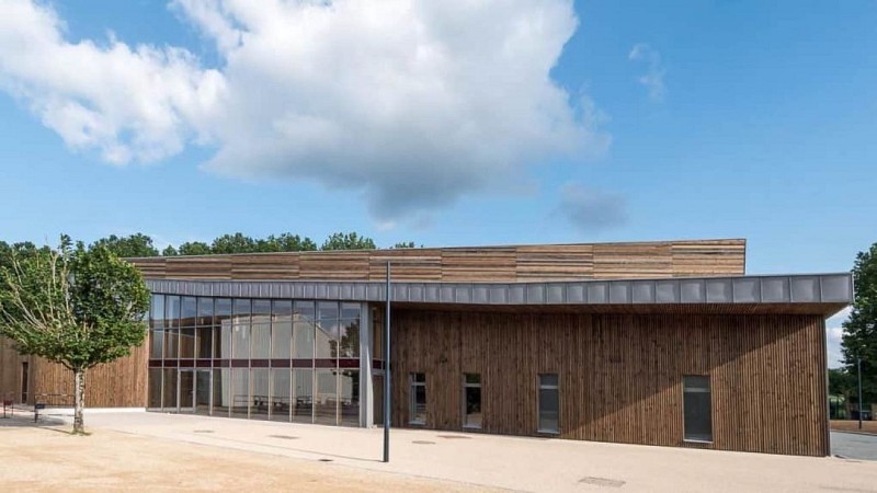 Salle des fêtes et de spectacles "La Baratte"