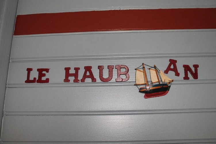 La Boussole - Le Hauban